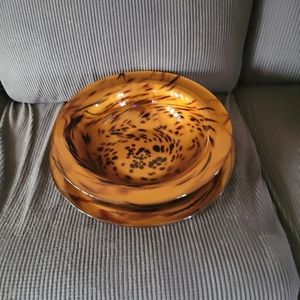 Decorative bowl set